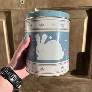 Vintage cottagecore tin